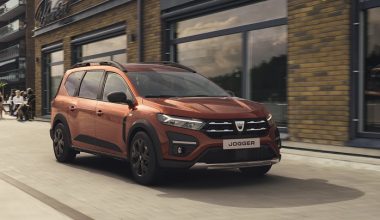 7 Koltuklu Yeni Dacia Jogger Tanıtıldı 7 Koltuklu Yeni Dacia Jogger Tanıtıldı