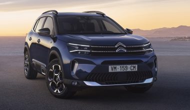 Makyajlanarak Yenilenen Citroen C5 Aircross Tanıtıldı Makyajlanarak Yenilenen Citroen C5 Aircross Tanıtıldı