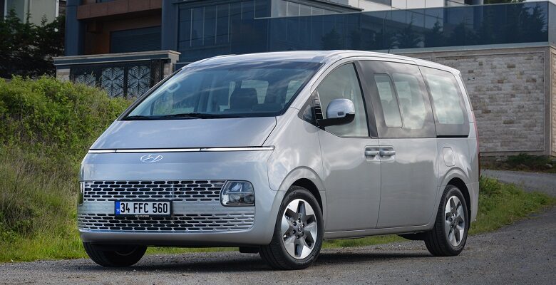Hyundai Staria Türkiye’de Satışa Sunuldu Hyundai Staria Türkiye’de Satışa Sunuldu