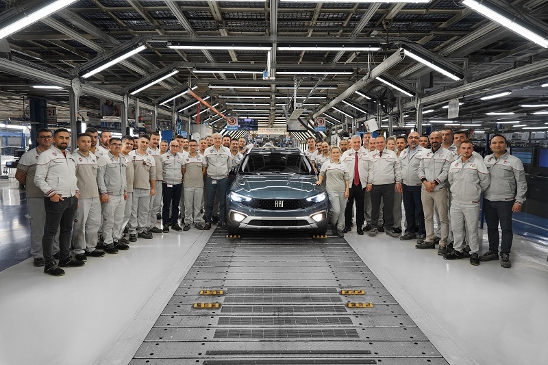Fiat Egea Ailesinin 1 Milyonuncu Otomobili Üretildi