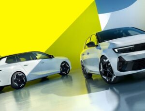 Opel İki Yeni Şarj Edilebilir Hibrit Motorlu Model Tanıttı