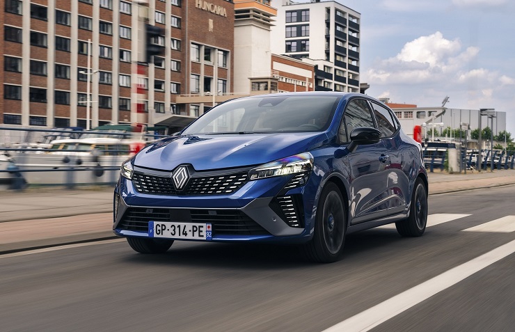 Yeni Renault Clio Türkiye’de Satışa Sunuldu