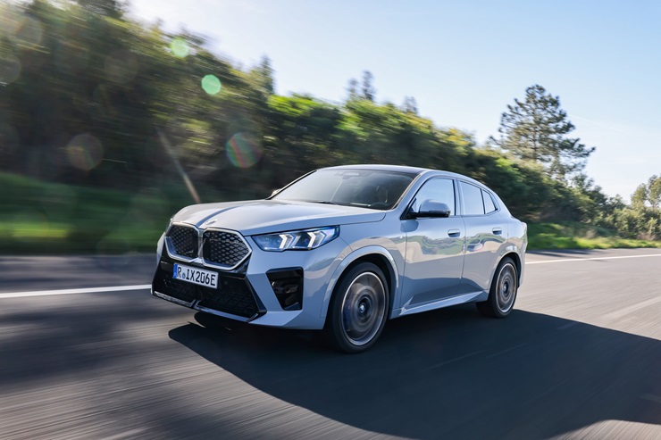 Yeni BMW iX2 eDrive20 Türkiye’de Satışa Sunuldu