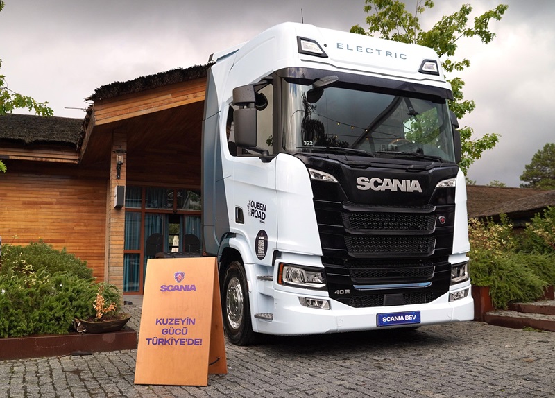 Elektrikli Scania Kamyon 3 bin 300 Km Yol Yaptı Elektrikli Scania Kamyon 3 bin 300 Km Yol Yaptı