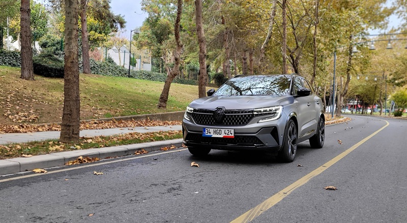 2024 Renault Austral E-Tech Full Hibrid Sürüş İzlenimi 2024 Renault Austral E-Tech Full Hibrid Sürüş İzlenimi