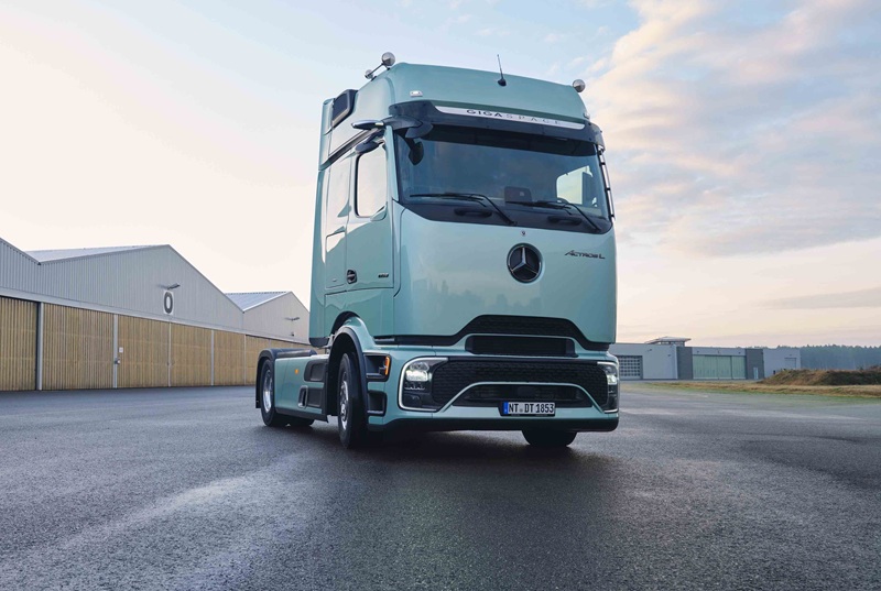 Yeni Mercedes-Benz Actros L 2025 Tanıtıldı Yeni Mercedes-Benz Actros L 2025 Tanıtıldı