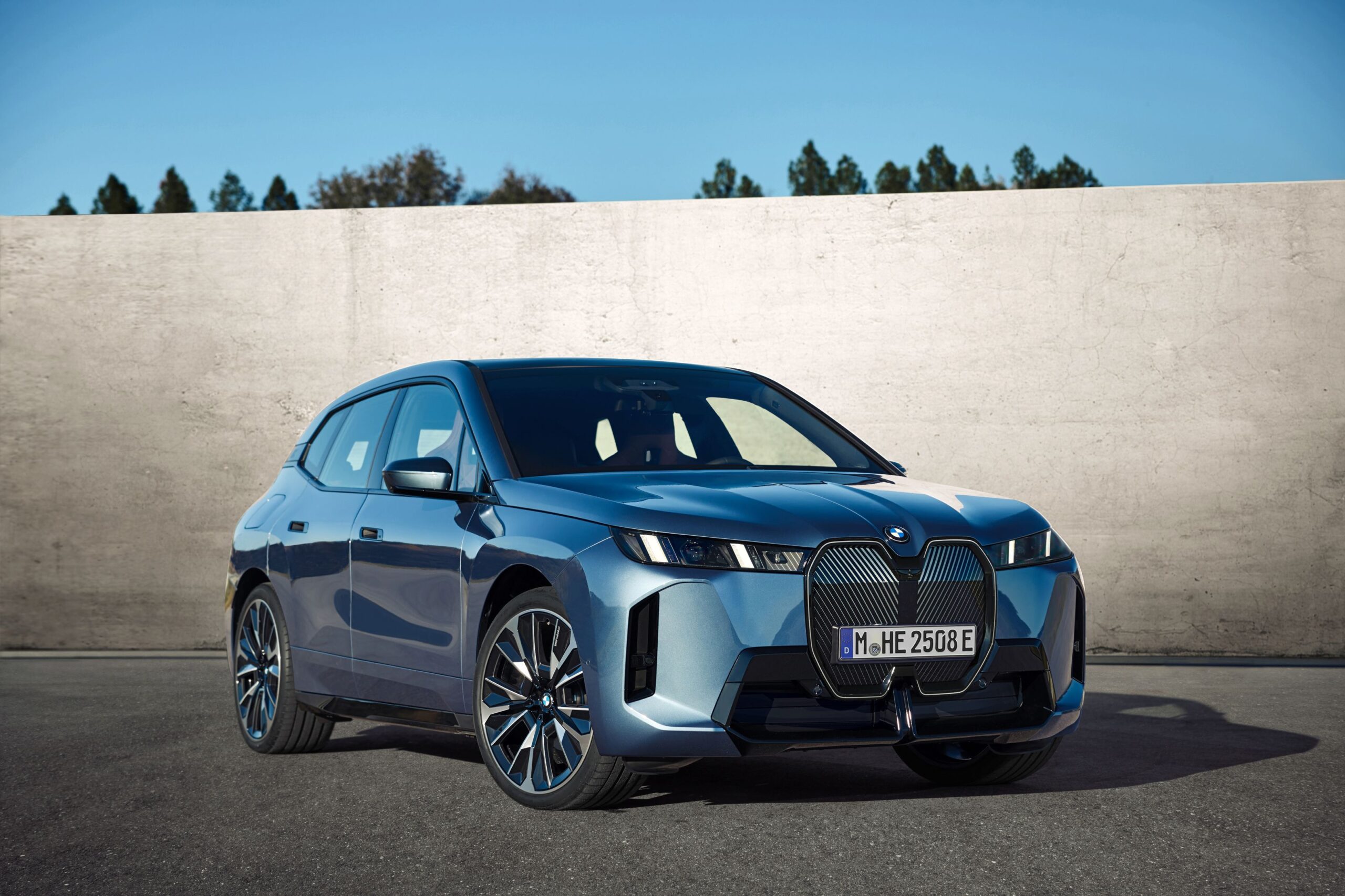 Yeni BMW iX Türkiye’de Satışa Sunuldu