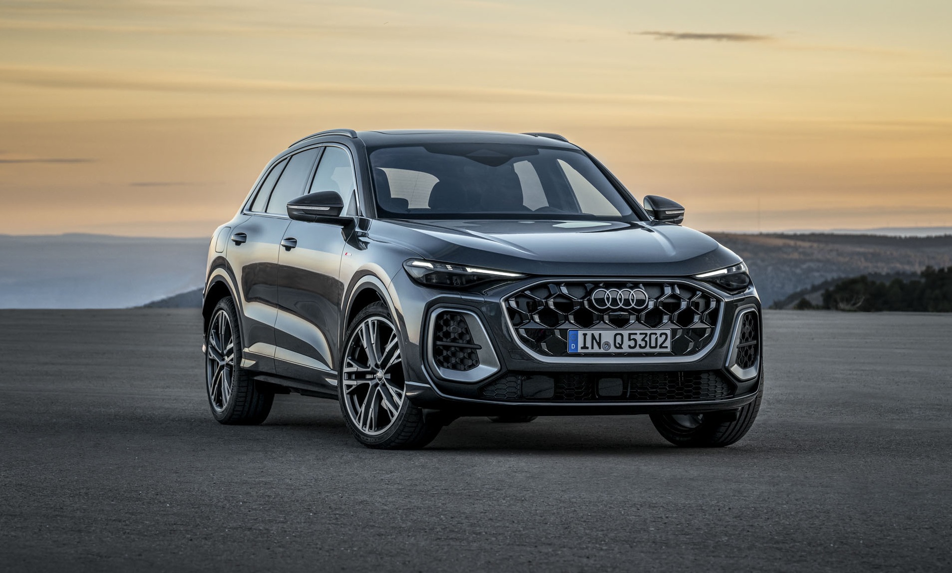 Üçüncü nesli Yeni Audi Q5 SUV ve Q5 Sportback Türkiye’de Üçüncü nesli Yeni Audi Q5 SUV ve Q5 Sportback Türkiye’de