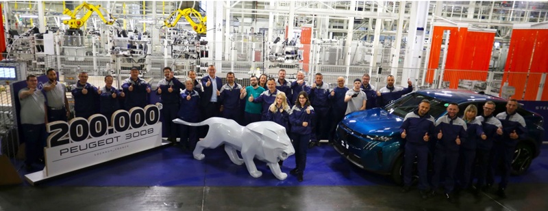 Yeni Nesil Peugeot 3008’in 200 Bininci Adeti Üretildi
