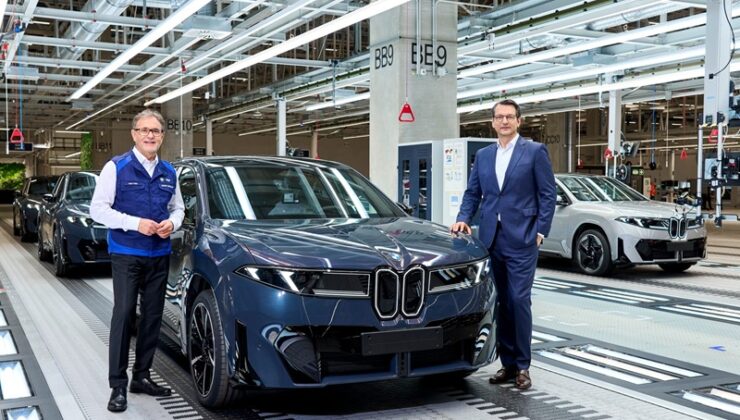 BMW Begins BMW iX3 Production in Debrecen Plant 1 BMW iX3 Production in Debrecen 4