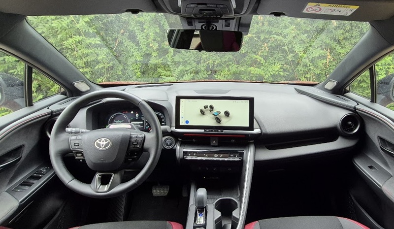 2025 Toyota C-HR Hibrit Passion X-Style Sürüş İzlenimi 4 2025 Toyota C HR Hibrit Passion X Style Surus Izlenimi 5