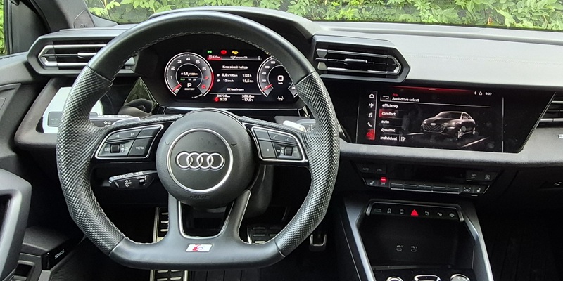 Audi A3 Sedan S Line 2025 Sürüş İzlenimi 5 Audi A3 Sedan S Line 2025 11