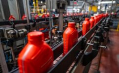 Shell Madeni Yağ Liderliğini 19’uncu Kez Sürdürdü Shell Madeni Yağ Liderliğini 19’uncu Kez Sürdürdü