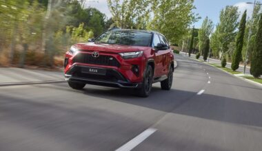 2025 Toyota RAV4 Hybrid Teknik Özellikleri 2025 Toyota RAV4 Hybrid Teknik Özellikleri
