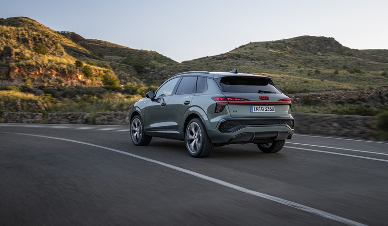 Yeni Audi Q3 Türkiye’de Satışa Sunuldu 1 Yeni Audi Q3 Turkiyede 4