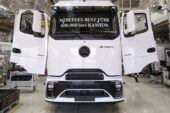 Mercedes-Benz Türk Kamyon Fabrikası 400 bininci Kamyonu Üretti