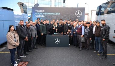 Mercedes-Benz Türk Dünya Şoförler Günü Etkinliği Düzenledi Mercedes-Benz Türk Dünya Şoförler Günü Etkinliği Düzenledi