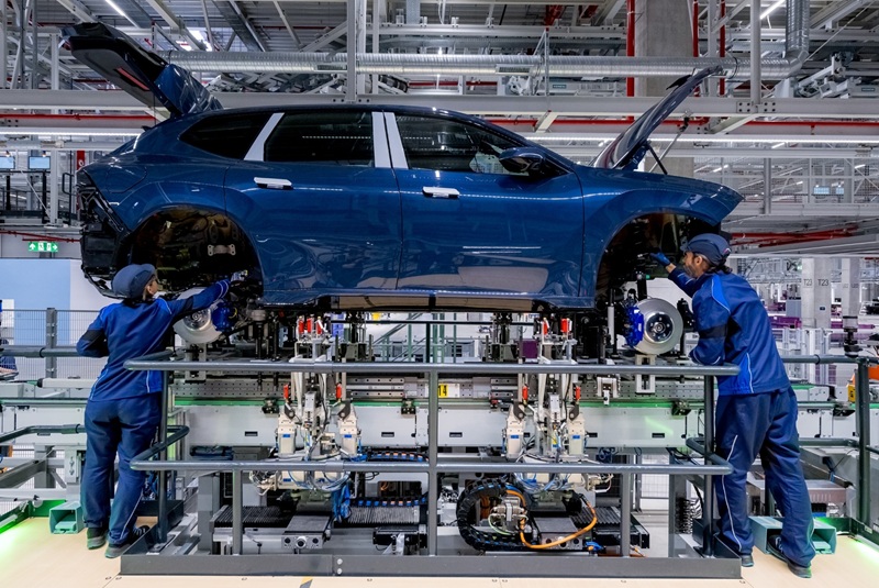 BMW iX3 Teknik Özellikleri 2026: Neue Klasse Döneminin Tüm Detayları 1 BMW iX3 Teknik Ozellikleri 2026 2