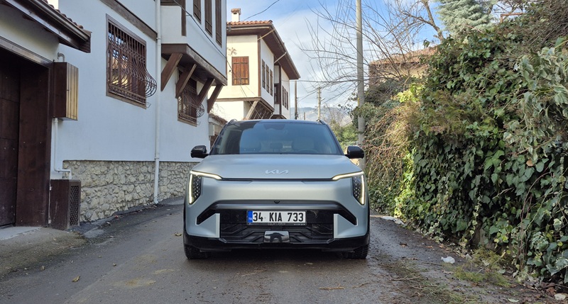 Kia EV3 GT-Line Sürüş İzlenimi 1 Kia EV3 GT Line Surus Izlenimi 3