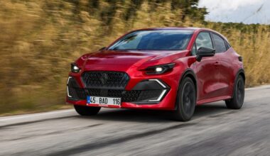 Yeni Renault Clio Fiyatı Açıklandı Yeni Renault Clio Fiyatı Açıklandı