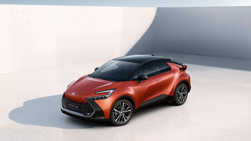 En Az Yakıt Tüketen SUV Modeller Toyota CHR En Az Yakıt Tüketen SUV Modeller Toyota CHR
