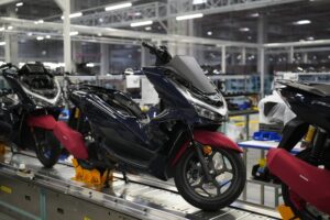 Honda Motosiklet Fabrikası Üretime Başladı