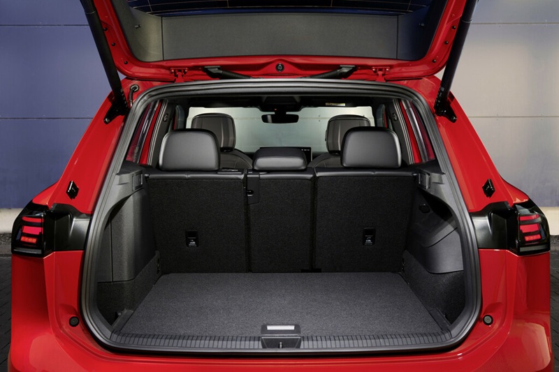 Peugeot 3008 Volkswagen Tiguan Karşılaştırması 8 Peugeot 3008 Volkswagen Tiguan Karşılaştırması 8