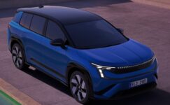 Skoda Peaq Teknik Özellikleri Belli Oldu: 640 Km Menzil Skoda Peaq Teknik Özellikleri Belli Oldu: 640 Km Menzil