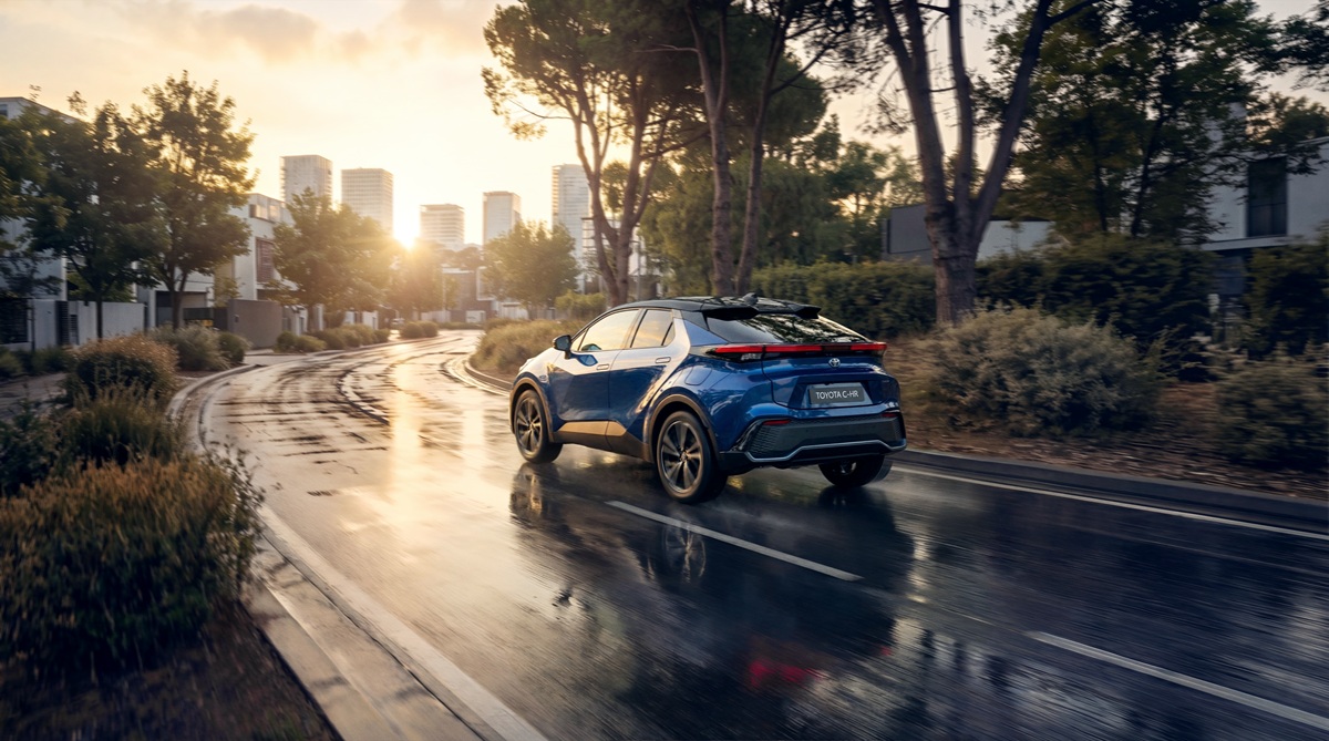Toyota C-HR 10 Yaşında 2