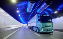 Yeni Volvo Trucks Elektrikli Kamyonlar Tanıtıldı Yeni Volvo Trucks Elektrikli Kamyonlar Tanıtıldı